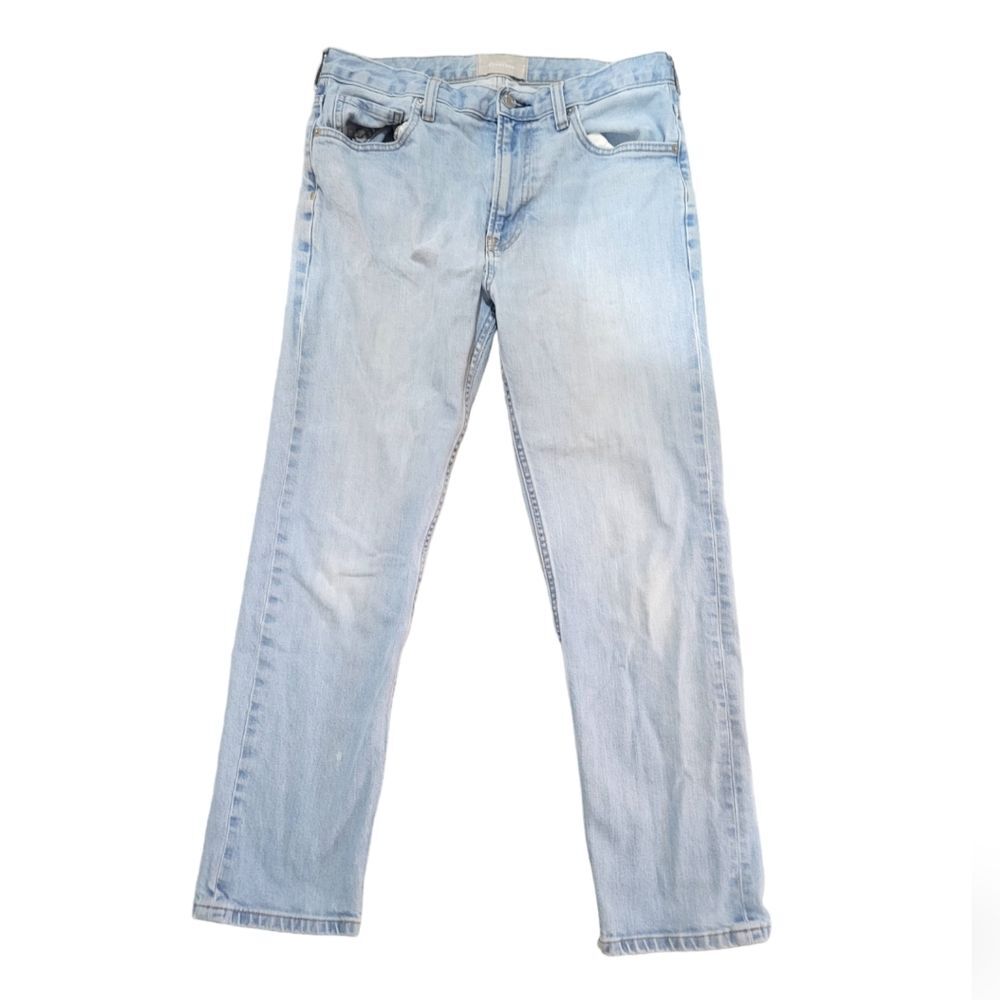 Everlane Light Wash Straight Leg Jeans Size 29
